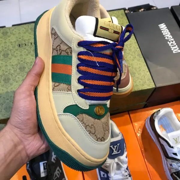 GCI Sneakers