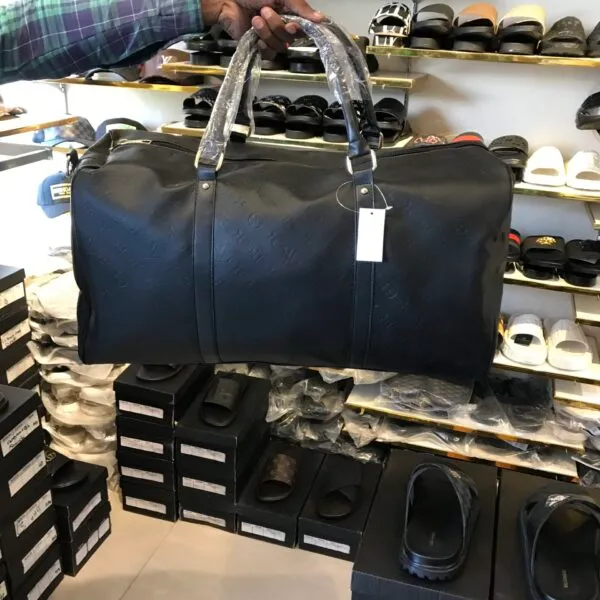 LVTN Leatherite material Bag