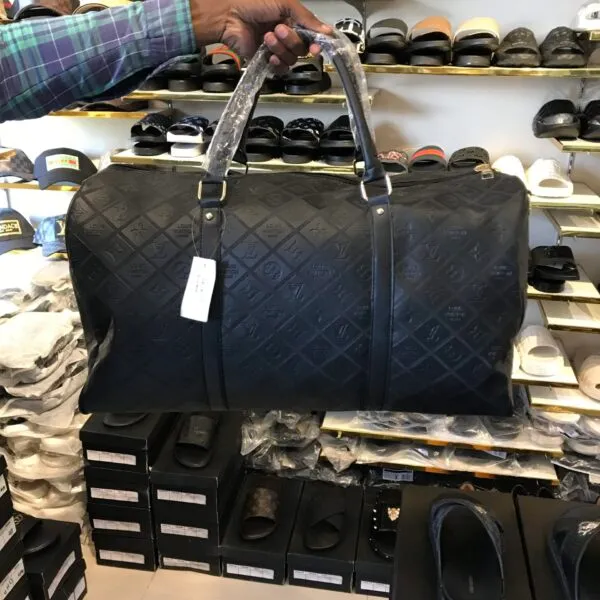 LVTN Leatherite material Bag