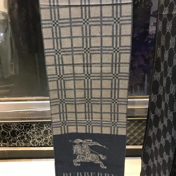 BRBRY Scarf