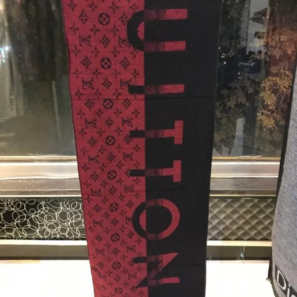LVTN Scarf