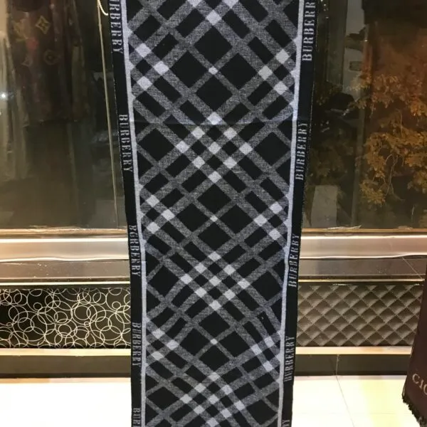 BRBRY Scarf