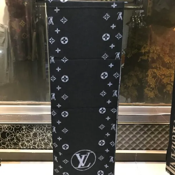 LVTN Scarf