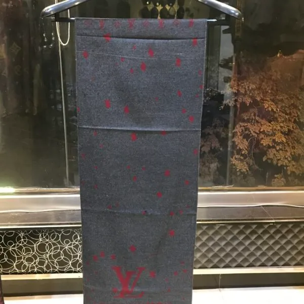LVTN Scarf