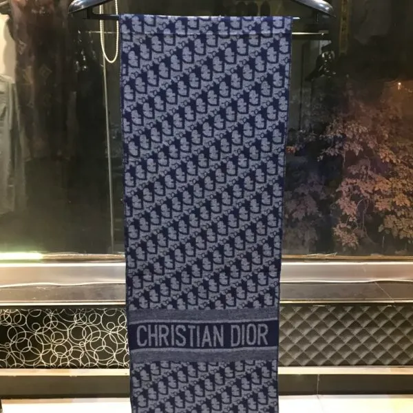 DIR Scarf