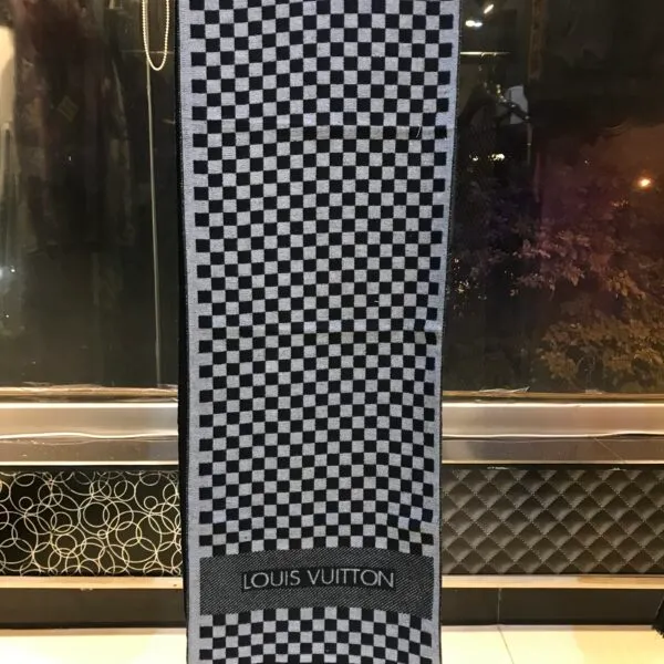 LVTN Scarf