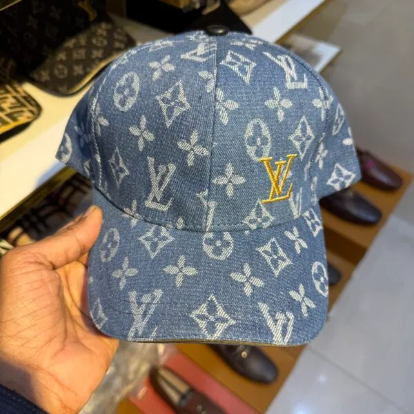 LVTN Cap