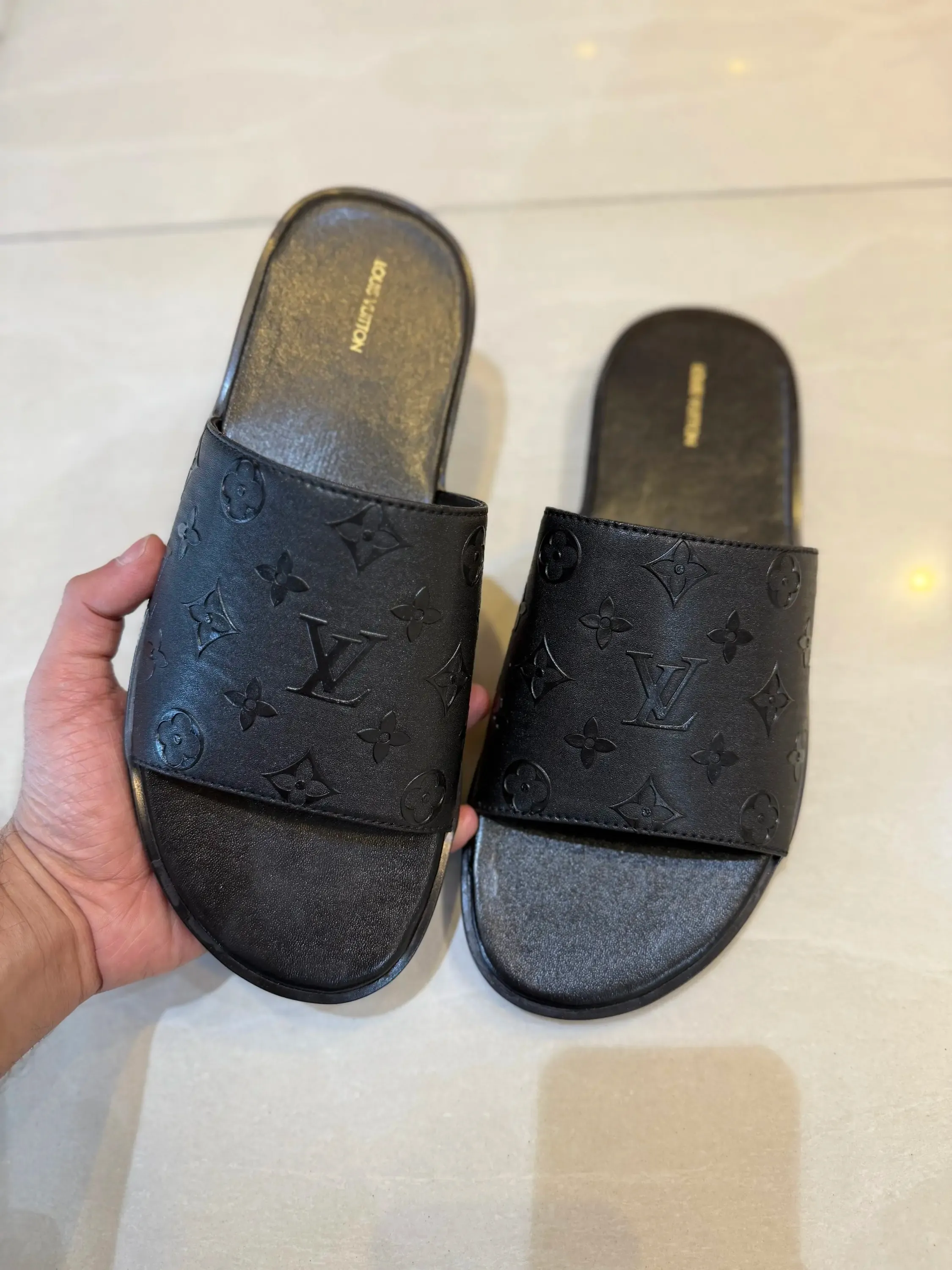 LVTN Slide